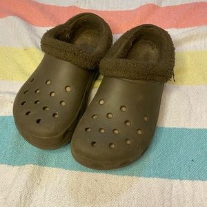 Croc size 8